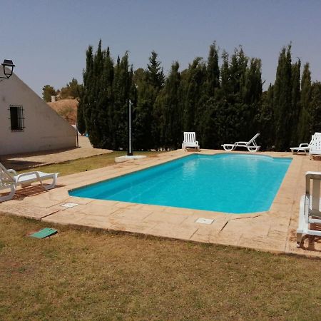 Apartamentos Rurales Mirador Del Negratin Cuevas del Campo 外观 照片