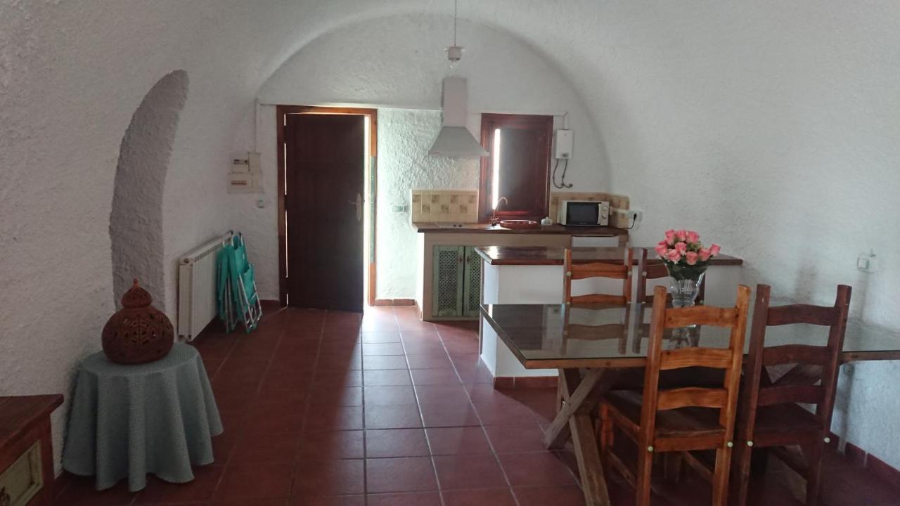 Apartamentos Rurales Mirador Del Negratin Cuevas del Campo 外观 照片
