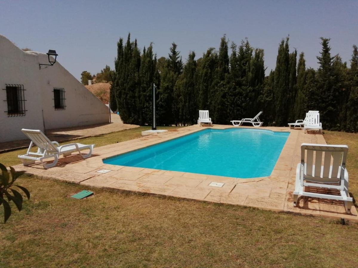 Apartamentos Rurales Mirador Del Negratin Cuevas del Campo 外观 照片